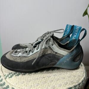 La Sportiva Finale Climbing Shoes Women’s Sz 7  EU 38 Vibram Sole Italy Blue